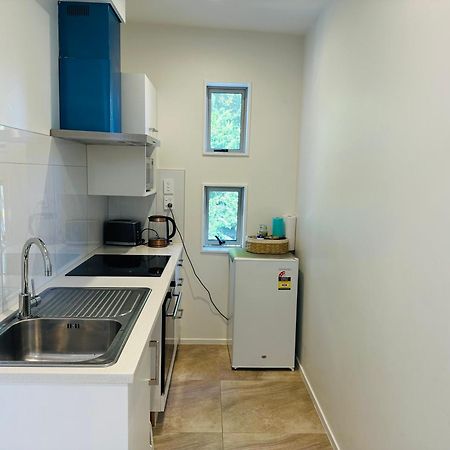 Otahuhu Town Centre Brand New Apartment 8B Окленд Экстерьер фото