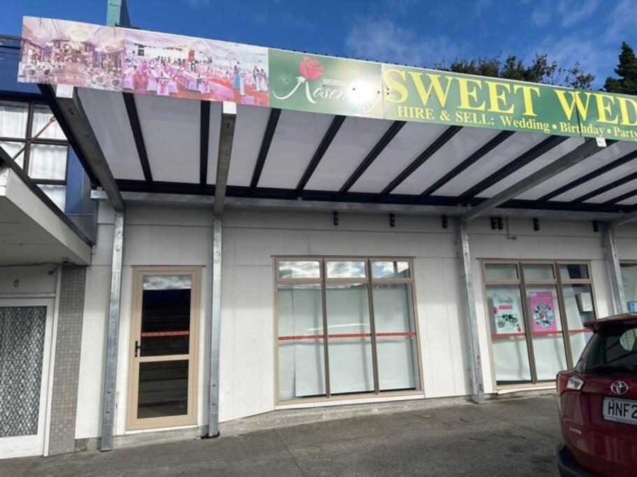 Otahuhu Town Centre Brand New Apartment 8B Окленд Экстерьер фото