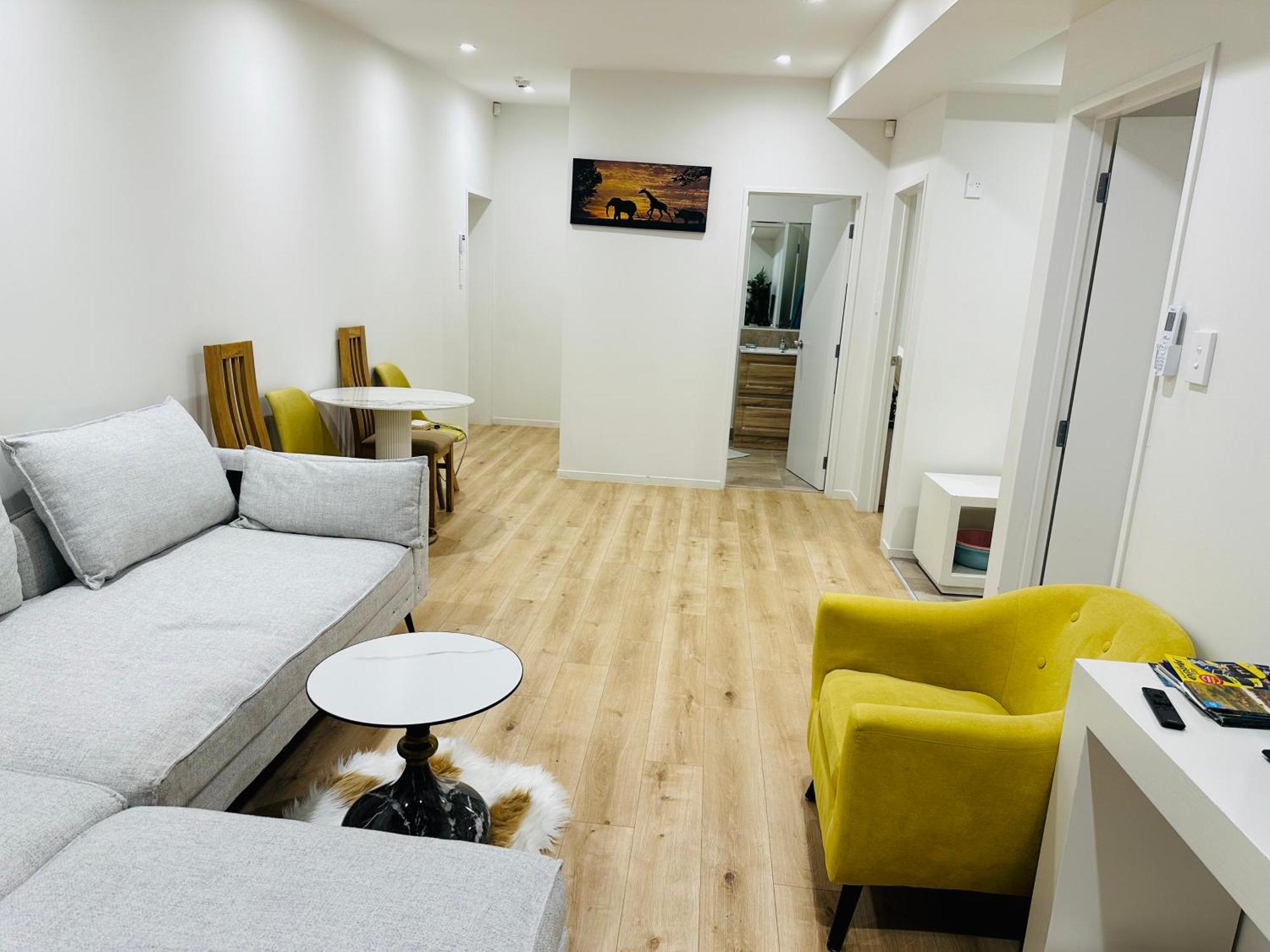 Otahuhu Town Centre Brand New Apartment 8B Окленд Экстерьер фото